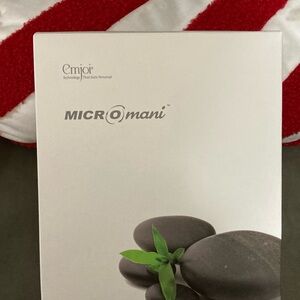 MicroMani Nail Polishing Care Set NWT